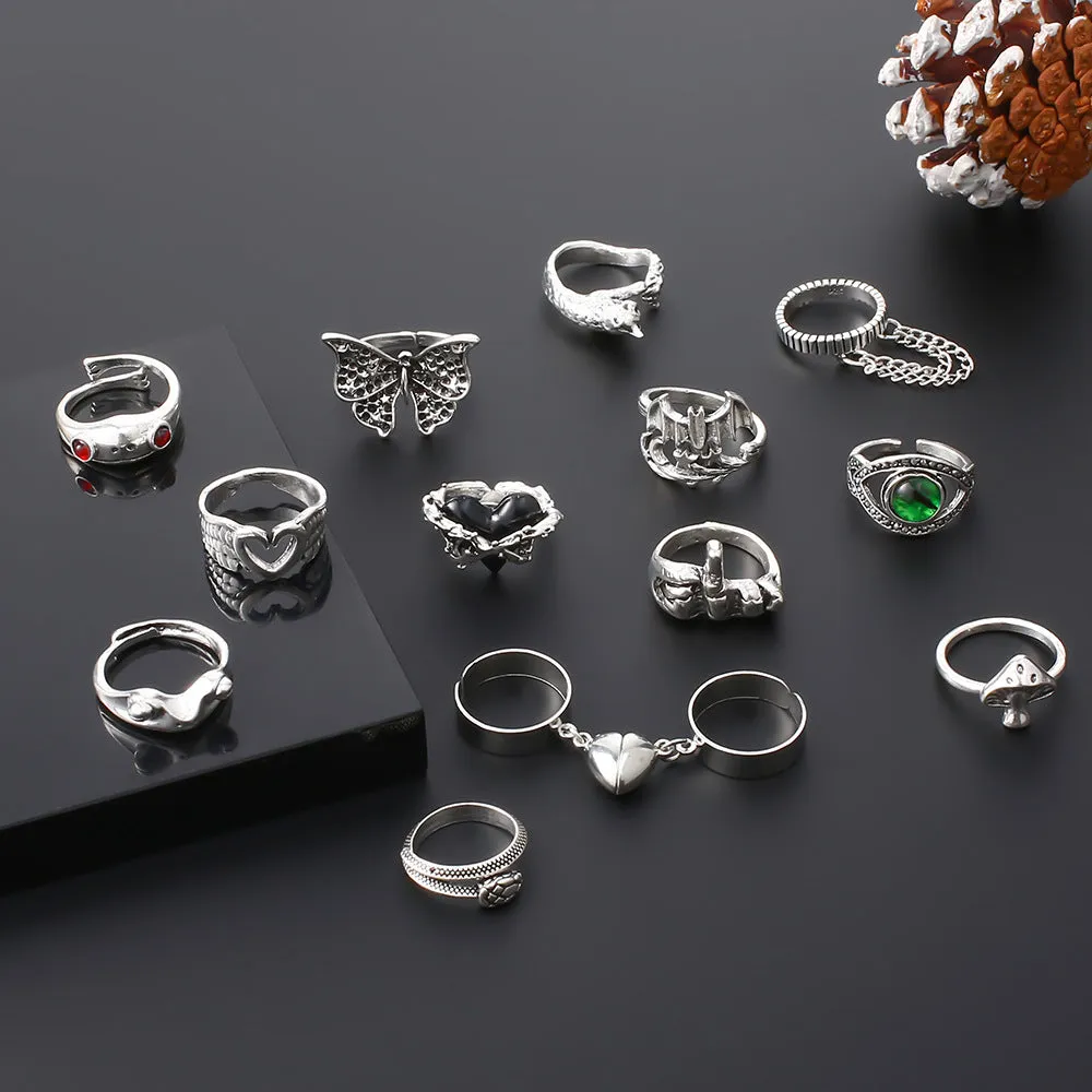 14 Pieces Animal Element Magnetic Heart-Shaped Rings with Stylish Design for Unisex