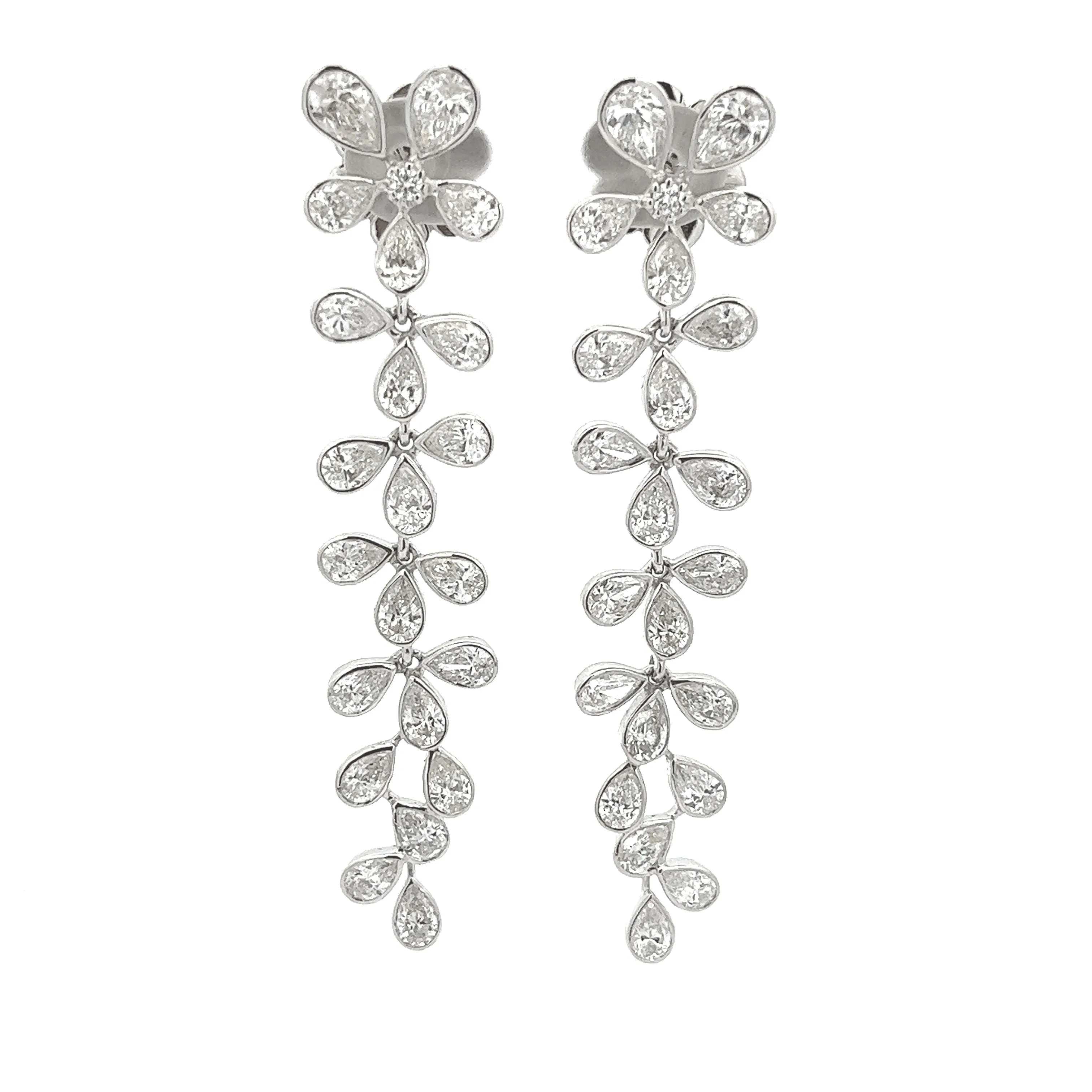 7.41ct 18k White Gold Diamond Flower Drop Earrings