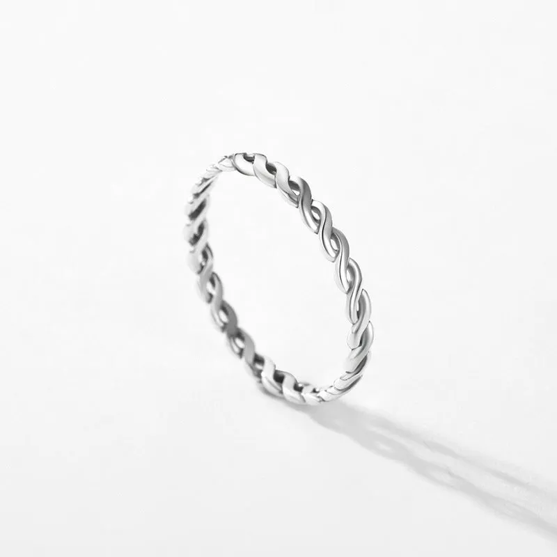 Delicate Sterling Silver Twisted Ring for Women - Fashionable and Minimalist Jewelry