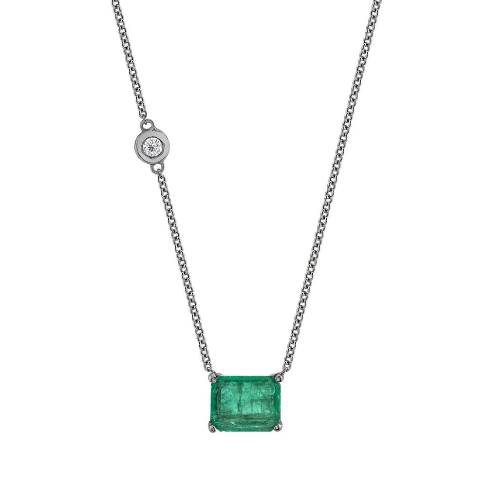 EMERALD SOLITAIRE NECKLACE