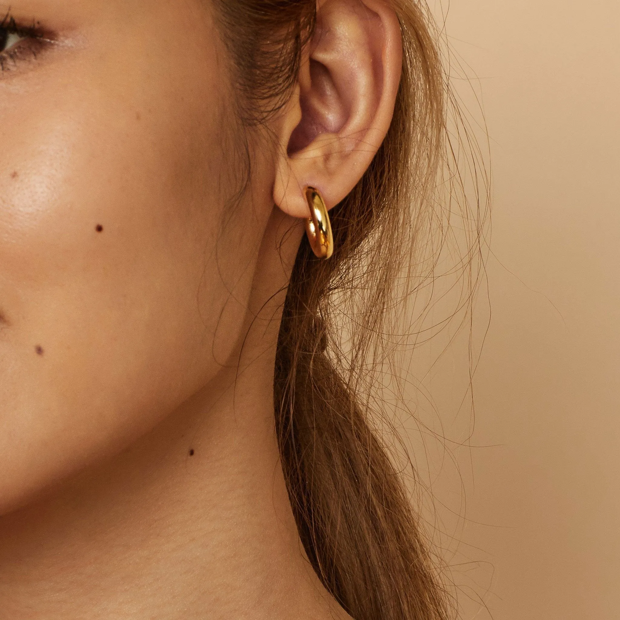 Everything Bold Midi Hoops