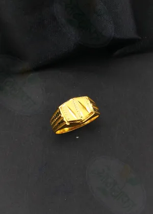 EXQUISITE GOLDEN RING