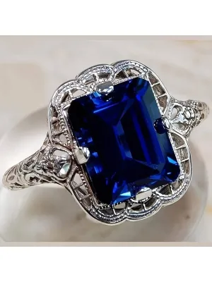 Fashionable Vintage Hollow Out Ring