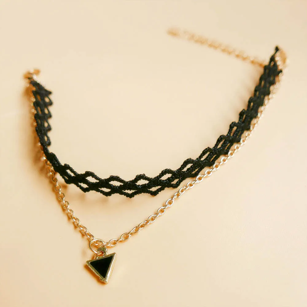 Geometric pendant lace anklet