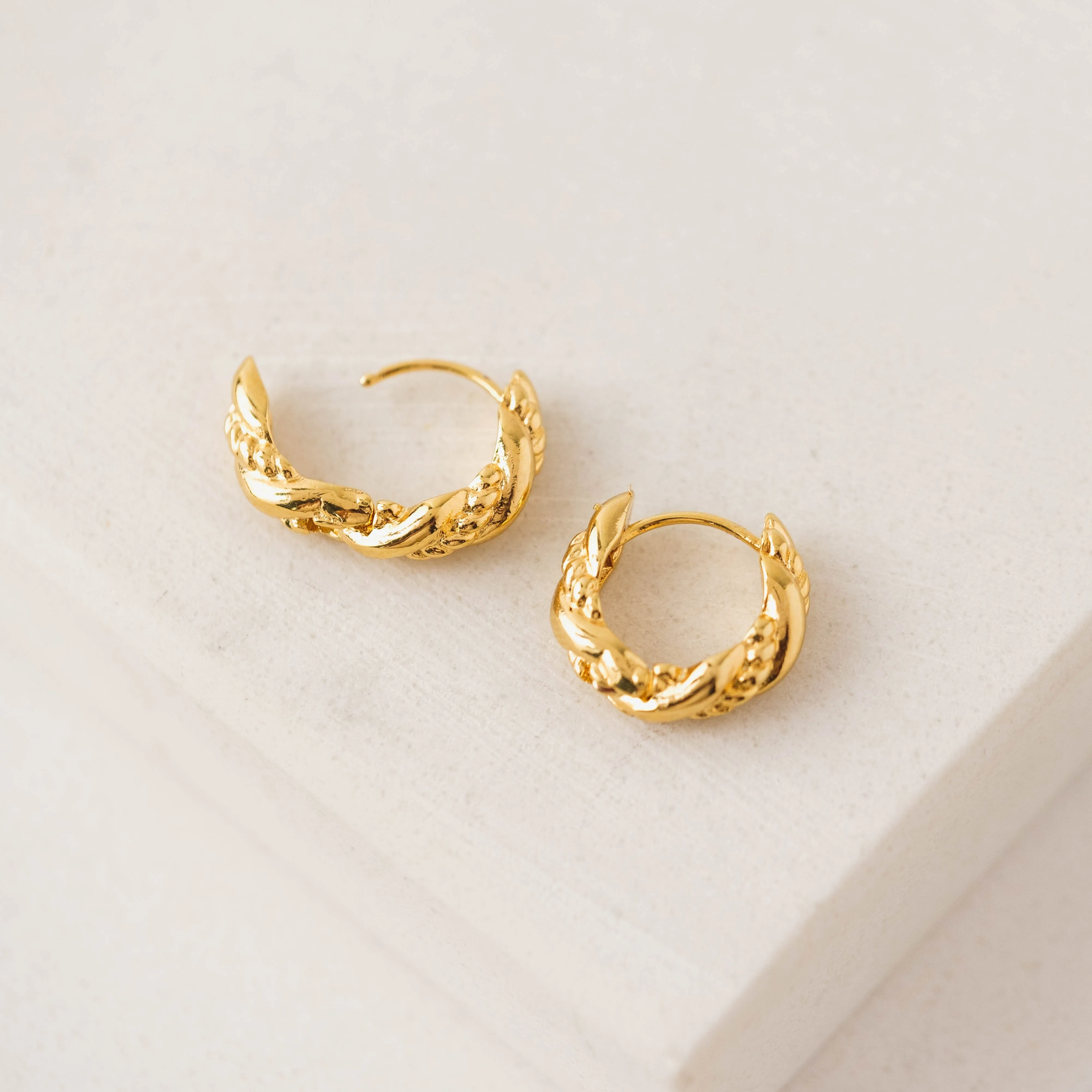 Jessie 15mm Huggie Hoop Earrings