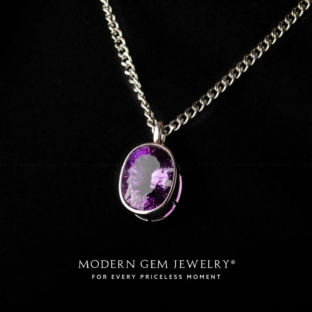 Occulus Regis Bezel Set Amethyst Necklace