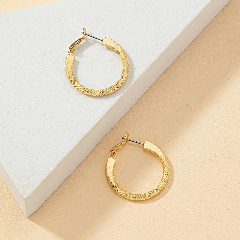 Retro Metal Circle Earrings with Personalized Texture - Vienna Verve Collection