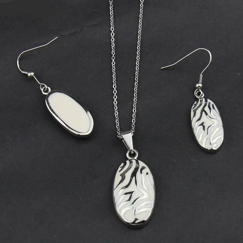 Stainless Steel Jewelry Pink Zebra Stripes Resin Jewelry Set for Women in Silver Color