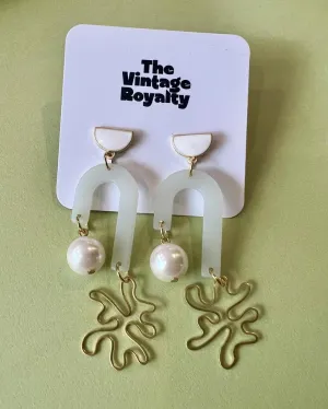 The Vintage Royalty Nima Earrings (Minty)