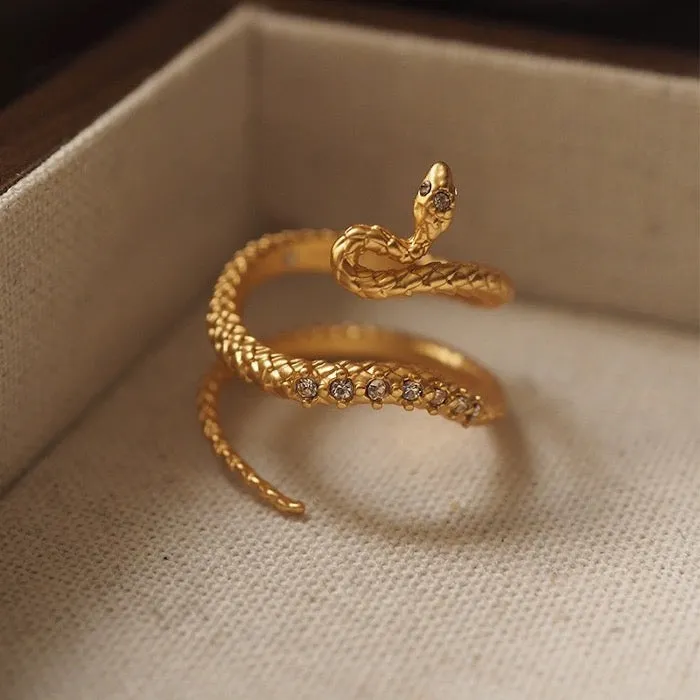 Vintage Style Sparkling Snake Ring - Size 7