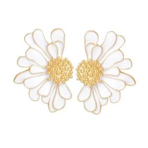 White Daisy Earrings Gold Tone: Botanical Fashion Jewelry